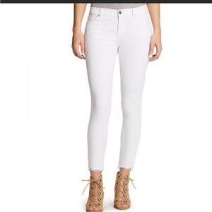 Host pick. 🎉William Rast excellent condition white skinny jeans.Size 28. Comfy!